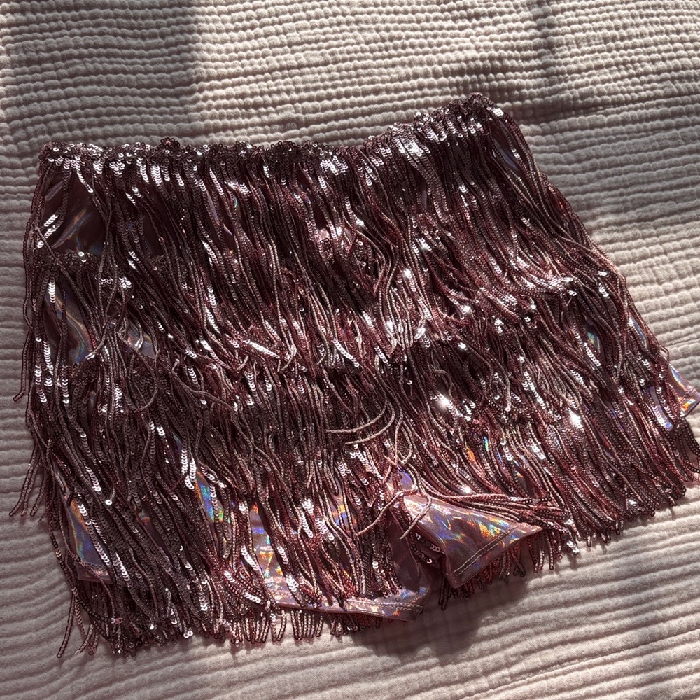 Shimmering Pink Fringe Shorts - Picture 3 of 5